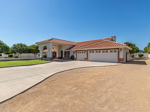 3rd image of 8404 W VIA MONTOYA Drive