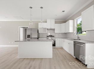 402 S Hill St, Gastonia, NC 28052