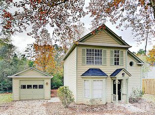 1305 Old Countryside Cir, Stone Mountain, GA 30083