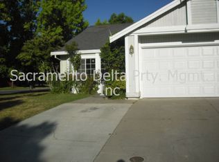 1 Smokey Leaf Ct, Sacramento, CA 95838