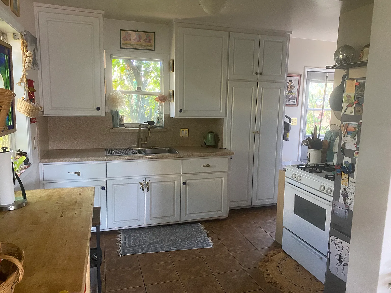 2 bed, 900 sqft, $3,400 — Photo 2
