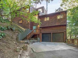 6736 Gunn Dr, Oakland, CA 94611