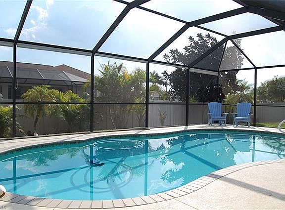 4th image of 2212 SW 43rd Ln