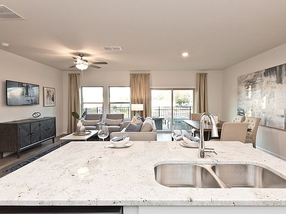 Amber floorplan modeled at Bryson Meadows in Lilburn, GA.