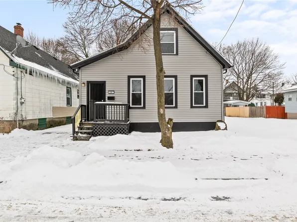 39 Dale St, Rochester, NY 14621