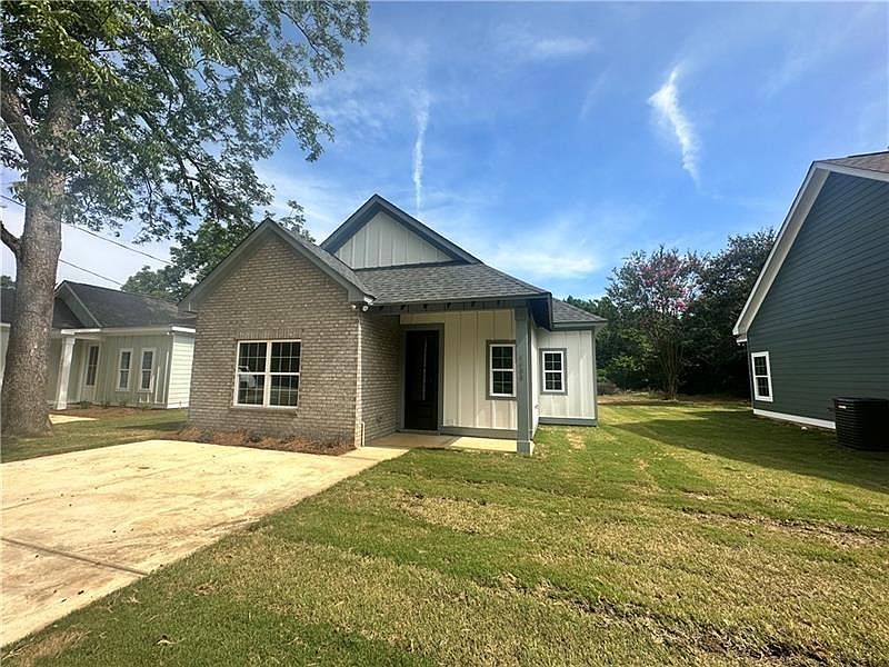 4400 Auburn Rd, Phenix City, AL 36870 Zillow