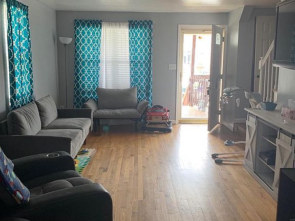 2nd image of 7822 Saint Gregory Dr