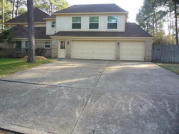 3-Car Garage and Triple-Wide Driveway  * Plenty of Room in Garage for a Workshop