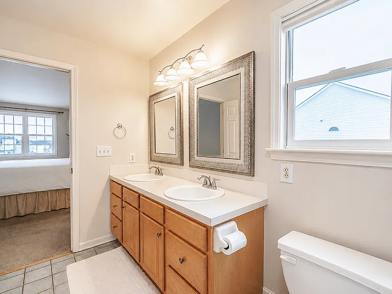 4224 Winding Creek Rd — Photo 12