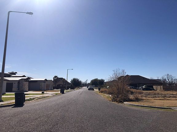 5th image of 409 Imelda Dr