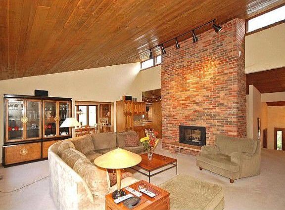 2nd image of 6235 Lake Sarah Heights Dr