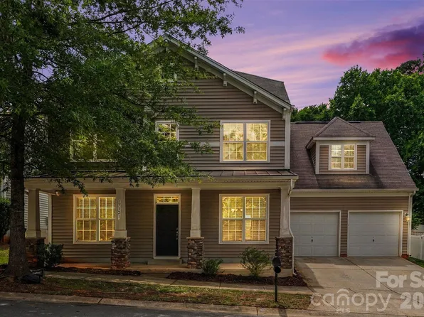 17321 Caldwell Track Dr, Huntersville, NC 28078