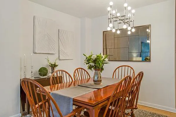 Sold by Real Direct | media 2