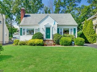 3 Valevue Rd, Madison, NJ 07940