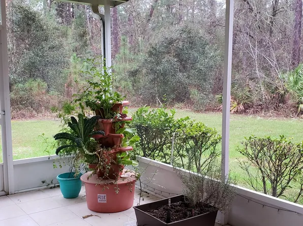 5935 W Oak Park Blvd, Homosassa, FL 34446