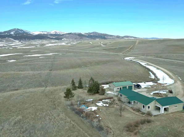1995 Hanover Rd, Lewistown, MT 59457