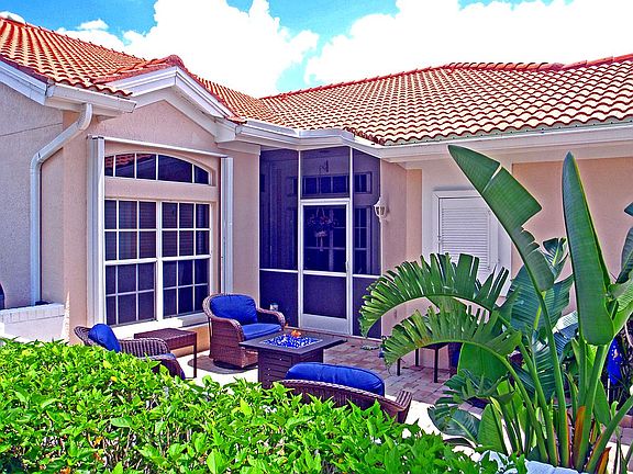 3rd image of 12866 Devonshire Lakes Cir