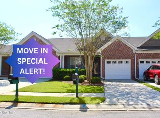 1262 Greensview Cir, Leland, NC 28451