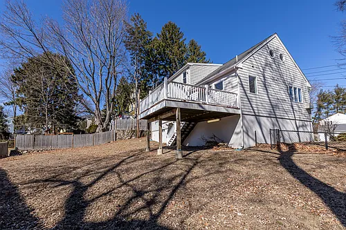 270 Cross St Photo 1