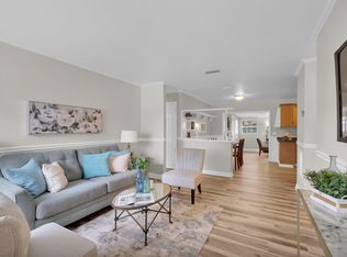 7372 Wending Ct S, Jacksonville, FL 32244