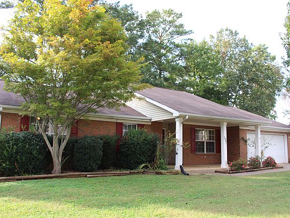 2nd image of 137 Brass Oak Dr