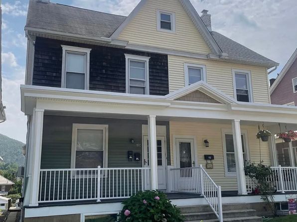 154 Lafayette Ave #1