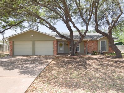102 Parkview Dr, Brady, TX, 76825