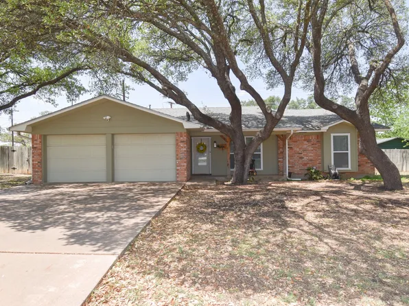 102 Parkview Dr, Brady, TX 76825