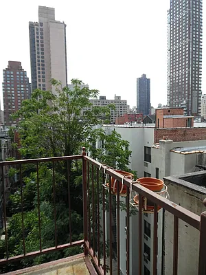 Rented by Keller Williams NYC | media 8