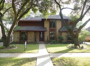 2926 Green Fields Dr, Sugar Land, TX 77479