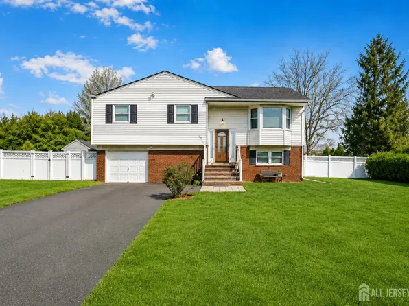 1328 Yurgel Dr, South Plainfield, NJ 07080