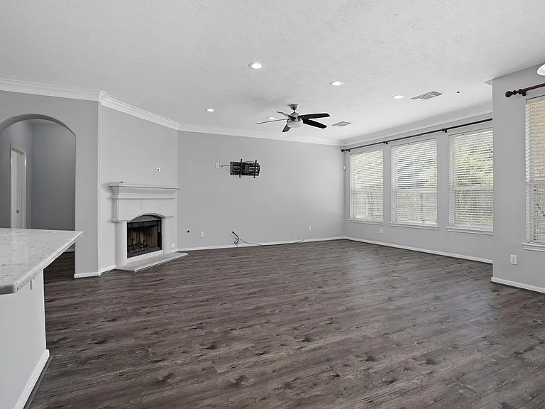 6703 Forsythe Ln — Photo 17