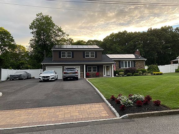 2nd image of 4 Danbury Ave