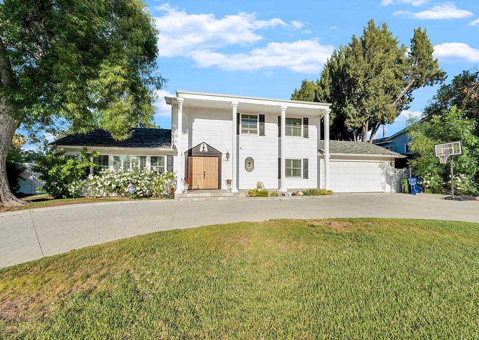1st image of 23861 Crosson Dr