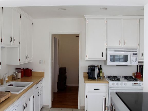 Large Kitchen Space