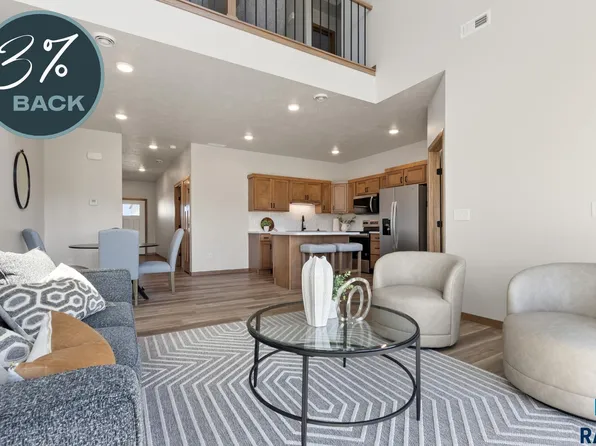 6235 S Alki Pl, Sioux Falls, SD 57108