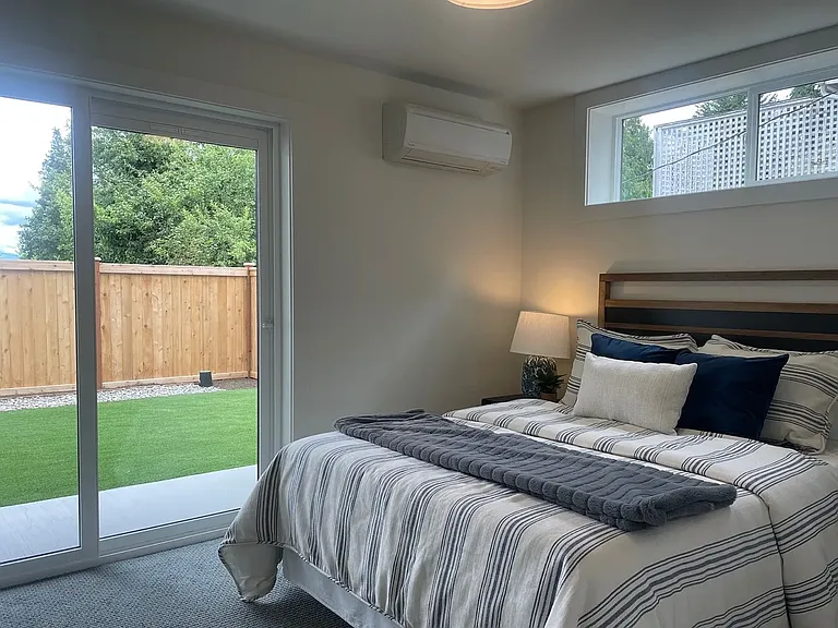 10764 Sand Point Way NE — Photo 13
