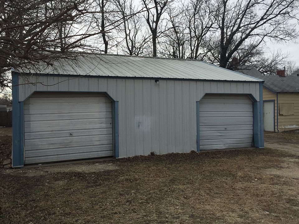 2nd image of 1338 S Palisade St