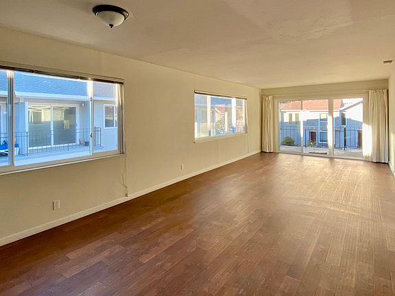 4th image of 837 Cowper St APT G