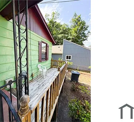 422 Beech St — Photo 2