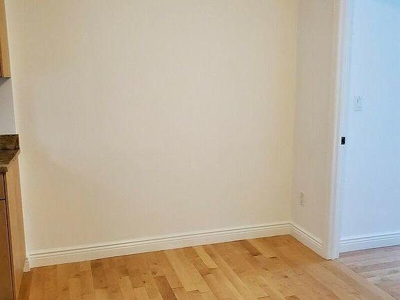 4th image of 509 E 77th St APT 3E