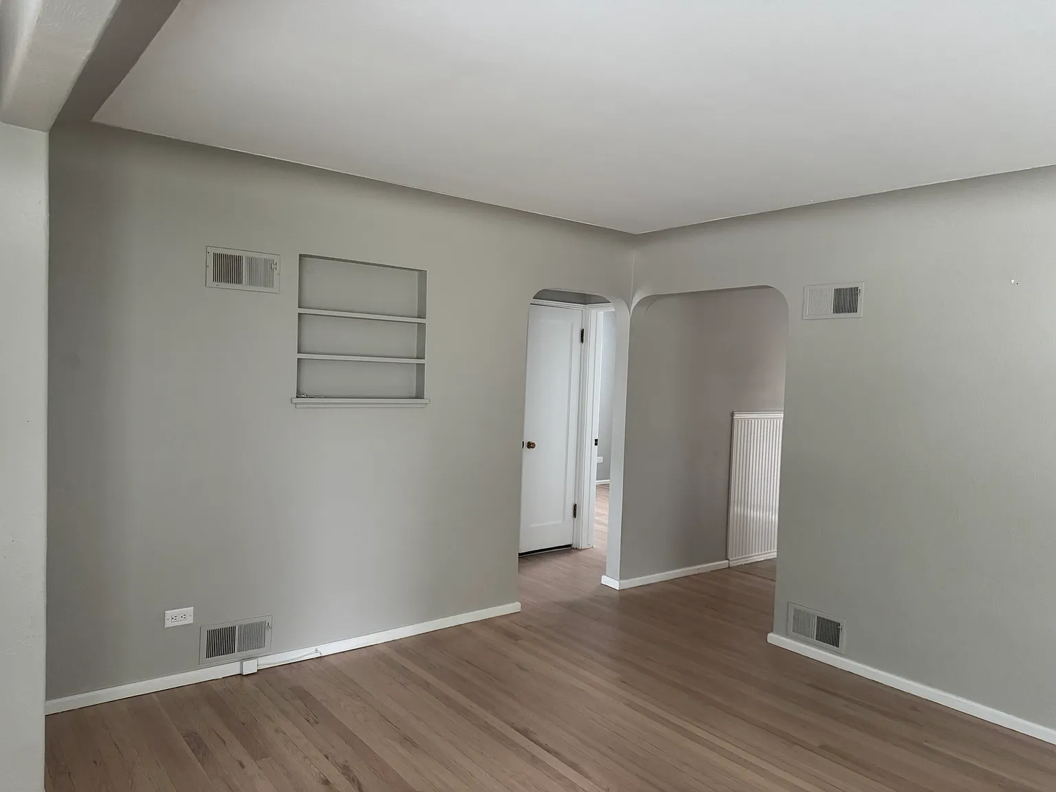3 bed, 1543 sqft, $3,400 — Photo 3
