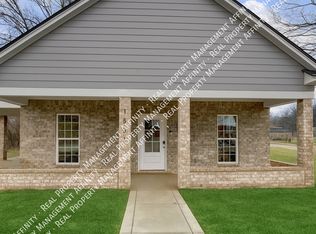 1551 Cane Rd, Memphis, TN 38106