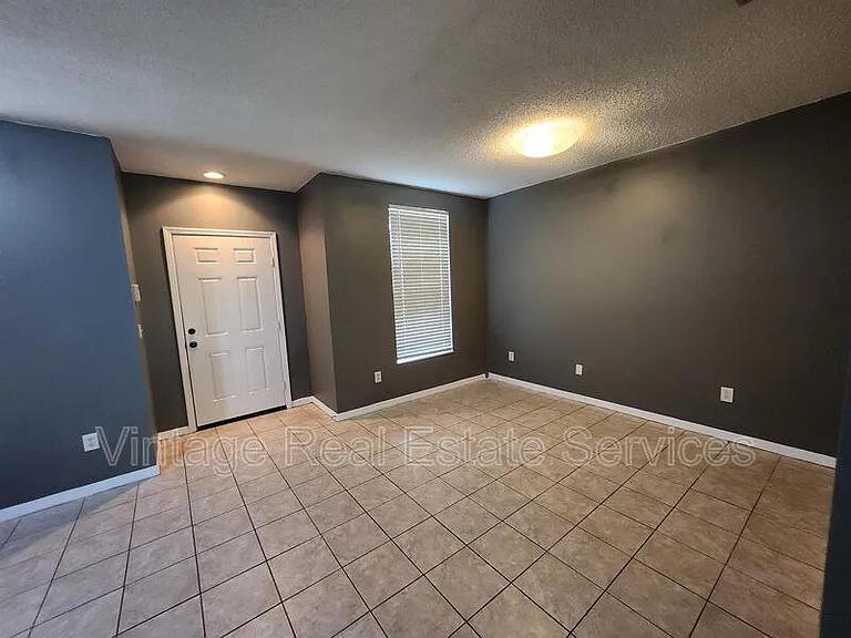 30151 Barnaby Ln — Photo 7