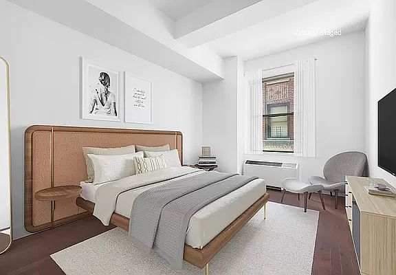 3rd image of 99 John St APT 312