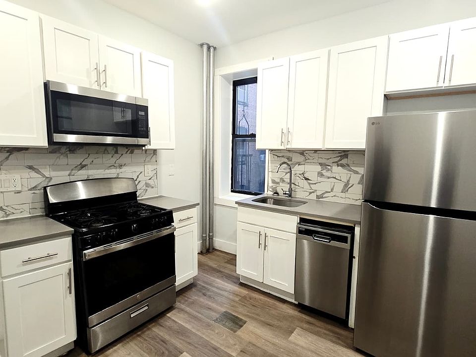 1st image of 158 Bergen Ave #1A