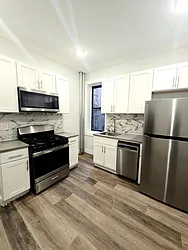 158 Bergen Avenue, #1A