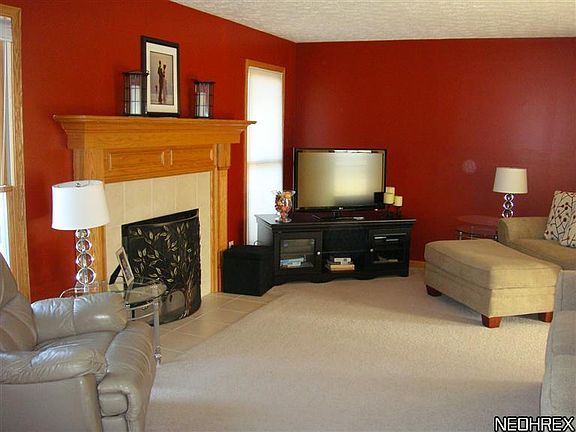 3rd image of 5698 Halwick Dr