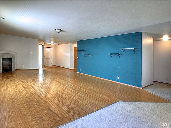 5th image of 2017 85th Street Ct E