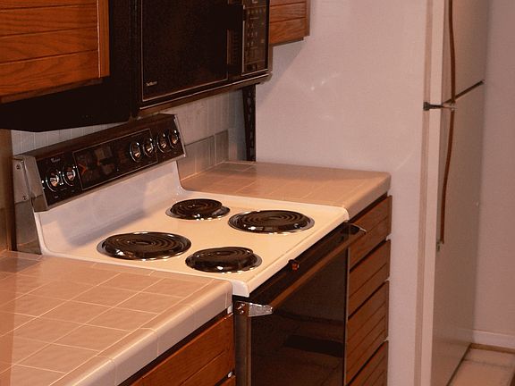 Galley Kitchen before appliance replacement